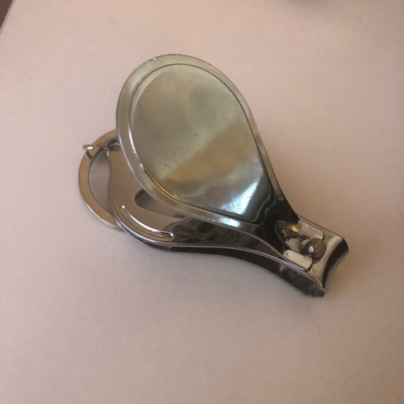 SUGAR SKULL KEYCHAIN - Picture 2 of 3